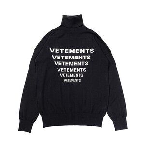 Vetements Letter Embroidered High-Neck Long-Sleeved Sweater